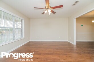 1476 Priestshore Bay in Nashville, TN - Foto de edificio - Building Photo