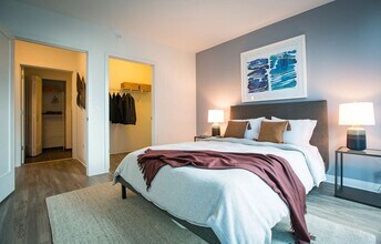 637 N Wells St in Chicago, IL - Building Photo - Building Photo