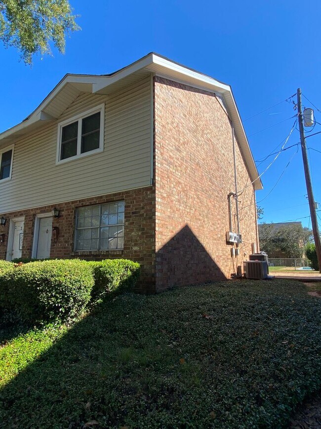 2502 Redwood Ct in Albany, GA - Building Photo - Building Photo