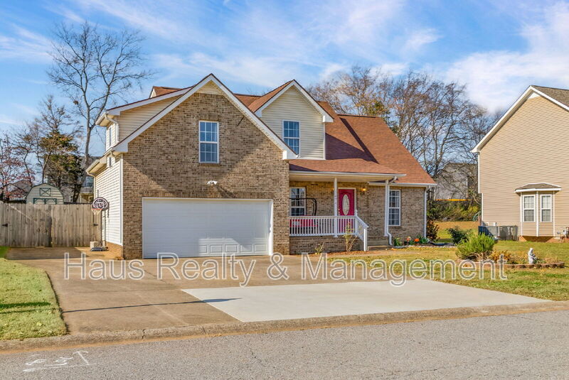 674 Superior Ln in Clarksville, TN - Building Photo