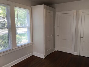 812 E 30th St-Unit -812 East 30th Street in Austin, TX - Building Photo - Building Photo