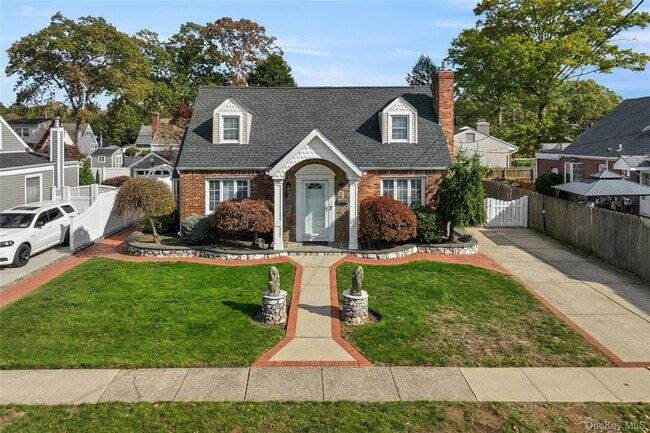 property at 17 Cedar Dr