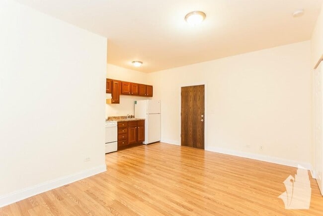 2600 N Kimball Ave in Chicago, IL - Building Photo - Building Photo