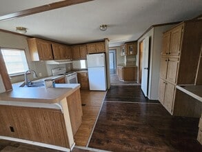 115 Mary Ave in Huntsville, TX - Building Photo - Building Photo