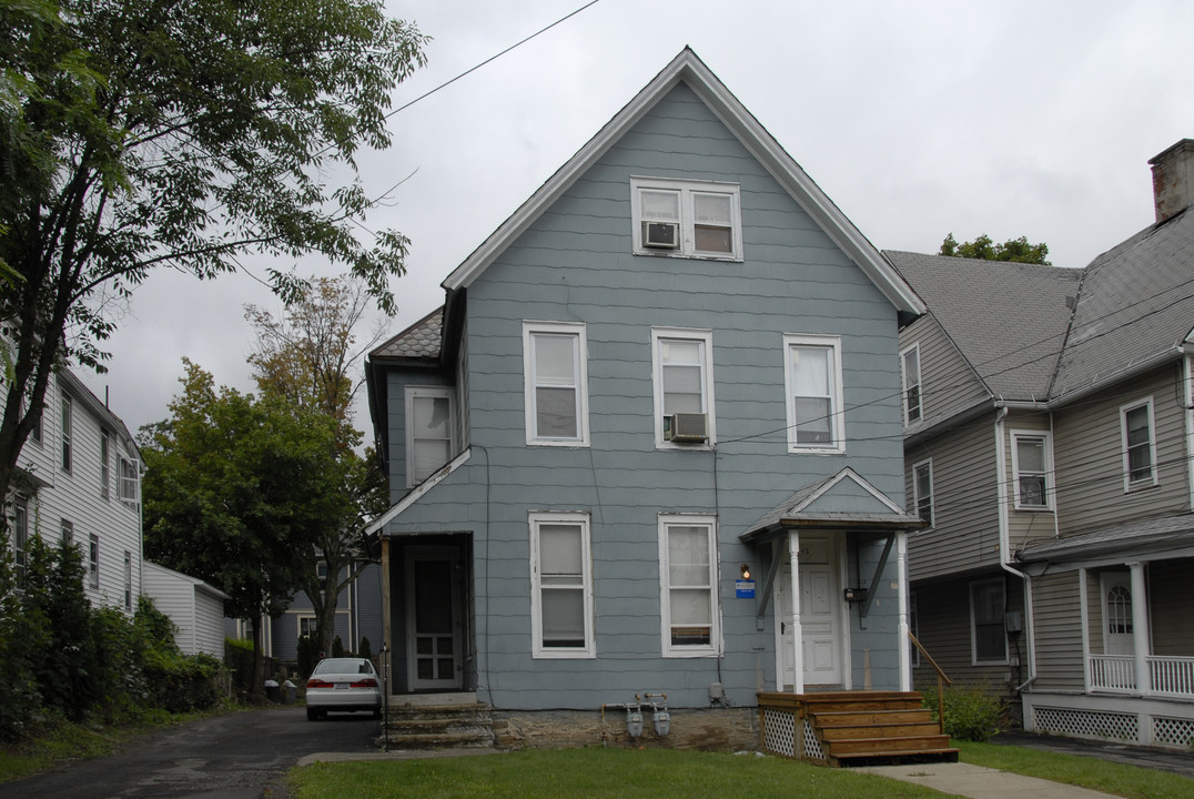 45 Chestnut St in Binghamton, NY - Building Photo