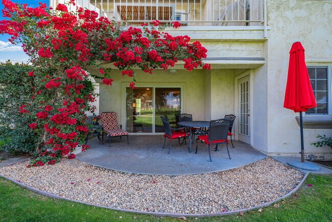 207 Desert Falls Cir in Palm Desert, CA - Building Photo - Building Photo