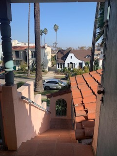 457 S Palm Dr in Beverly Hills, CA - Foto de edificio - Building Photo