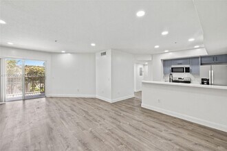 470 S Park Rd in Hollywood, FL - Building Photo - Building Photo