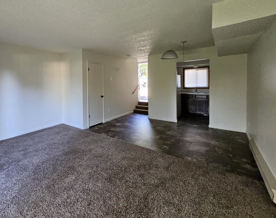 1935 Edwards Dr, Unit C in Sheridan, WY - Building Photo