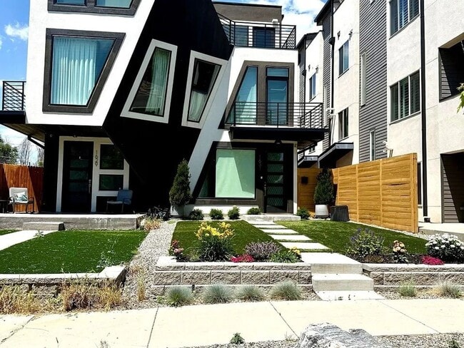 property at 1631 Irving St