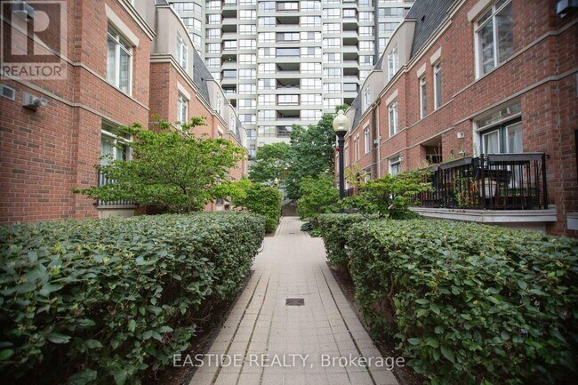 415-415 Jarvis St in Toronto, ON - Building Photo - Building Photo