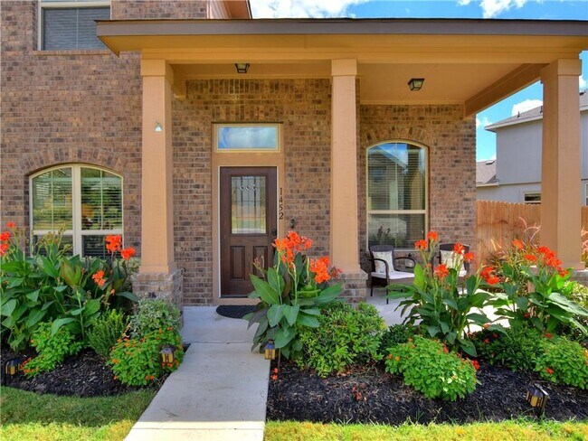 property at 1452 Hamiltons Wy