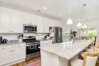 5025 Shell Cove Ln in Virginia Beach, VA - Building Photo - Building Photo