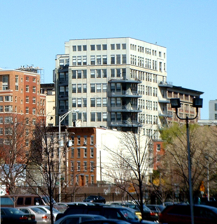 Morgan Lofts in Jersey City, NJ - Building Photo