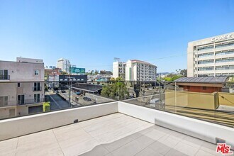 1414 S Beverly Dr in Los Angeles, CA - Building Photo - Building Photo
