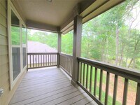 74 Hillsborough Dr photo'