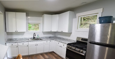 311 Marcella Ave NW in Grand Rapids, MI - Foto de edificio - Building Photo