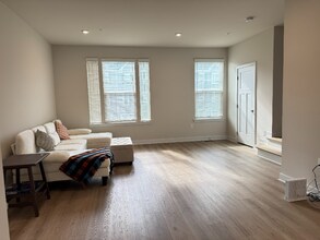 23 Hunters Dr in Gilbertsville, PA - Building Photo - Building Photo