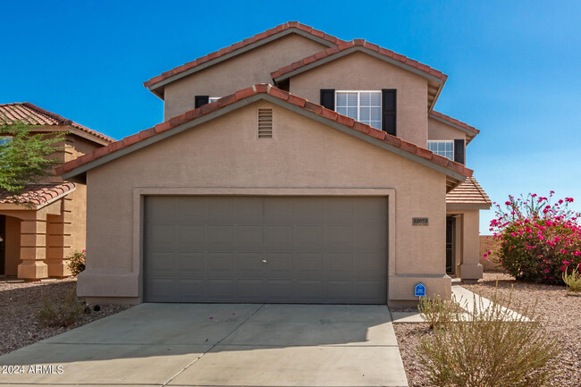 22073 W Cantilever St in Buckeye, AZ - Building Photo - Building Photo