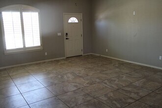 3713 Loma Esteban in El Paso, TX - Building Photo - Building Photo