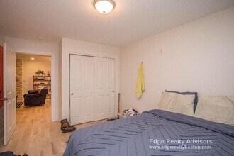 29 Mount Vernon St, Unit 1 in Boston, MA - Foto de edificio - Building Photo