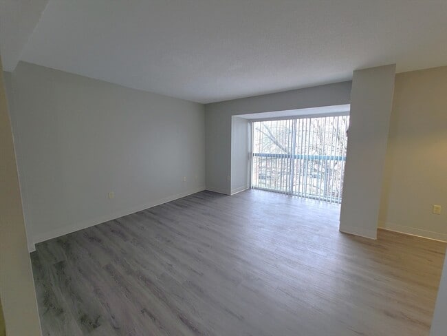 48 Peninsula Pl, Unit 1 in Boston, MA - Building Photo - Building Photo