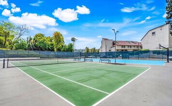 6171 Rancho Mission Rd in San Diego, CA - Building Photo - Building Photo