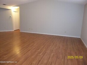 255 Leatherleaf Dr in Jacksonville, FL - Building Photo - Building Photo