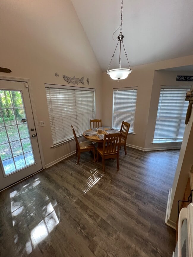 704 Bunkhouse Dr in Charleston, SC - Building Photo - Building Photo