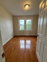 183 Alexander St, Unit 3 in Newark, NJ - Building Photo - Building Photo