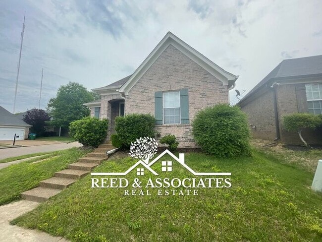 property at 930 Stixx Ln