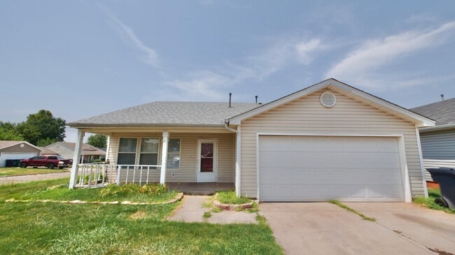 property at 1021 Periwinkle Dr