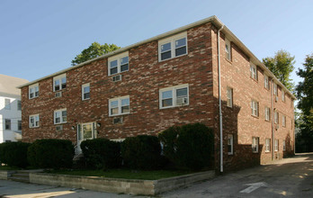 239-241 Farnham St in Lawrence, MA - Building Photo - Building Photo