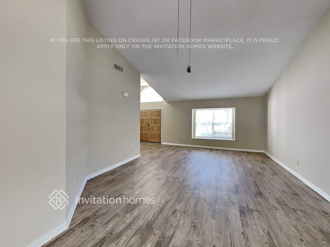 4124 Ridgemoor Dr N in Palm Harbor, FL - Building Photo - Building Photo