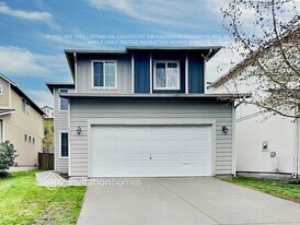 18519 101st Ave E in Puyallup, WA - Building Photo