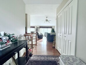 1405 Emery Cir in Waverly, IA - Building Photo - Building Photo