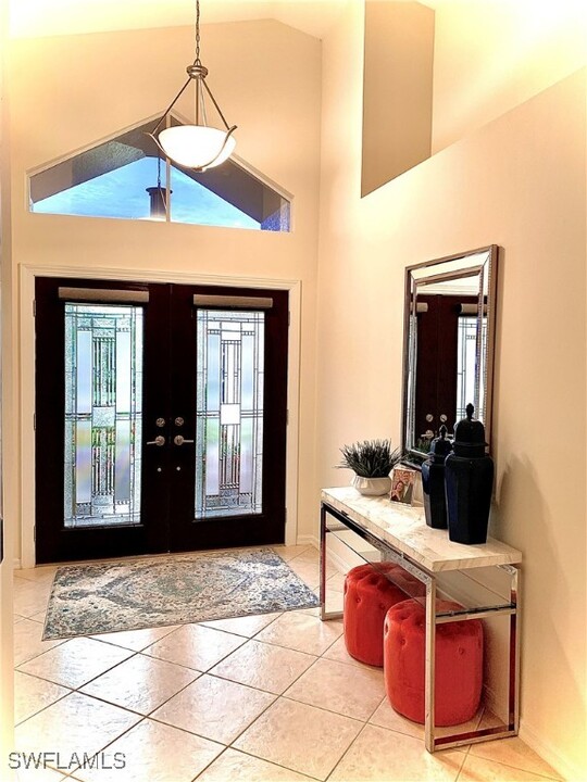 8468 Indian Wells Way in Naples, FL - Building Photo