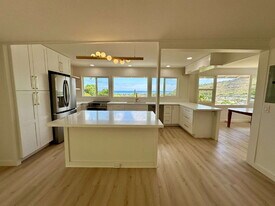 809 Ailuna St in Honolulu, HI - Building Photo