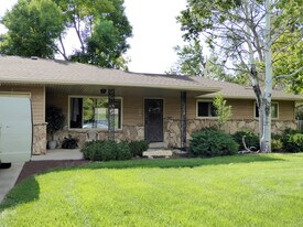 813 Sherry Dr in Fort Collins, CO - Building Photo