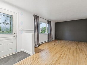172 Chem. Freeman in Gatineau, QC - Building Photo - Building Photo