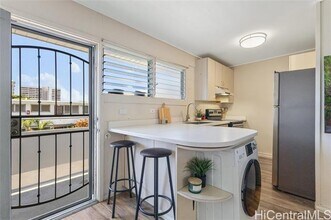 1707 Anapuni St in Honolulu, HI - Building Photo - Building Photo