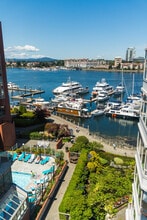 630 Montreal St in Victoria, BC - Building Photo - Building Photo