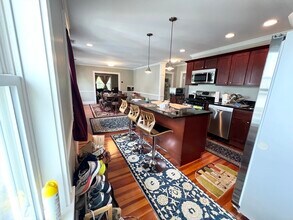 39 Drew Rd in Belmont, MA - Building Photo - Building Photo