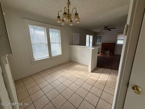 4067 Gilmore St in Jacksonville, FL - Building Photo - Building Photo