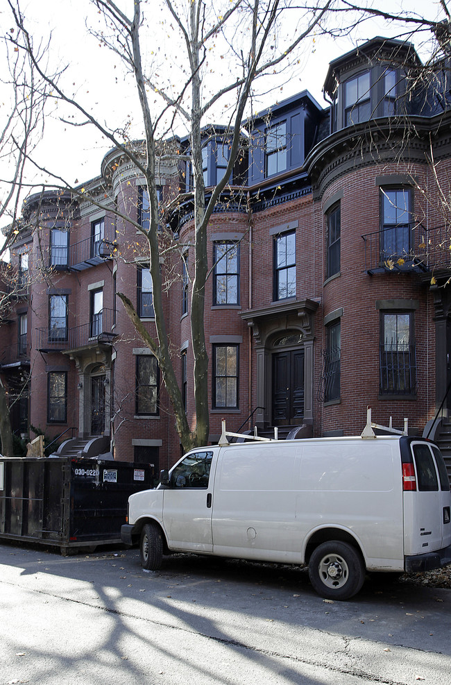 168 W Brookline St in Boston, MA - Foto de edificio - Building Photo