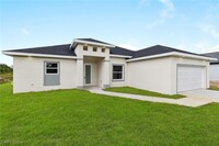 417 Western Ave S in Lehigh Acres, FL - Building Photo - Building Photo