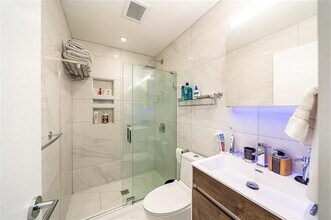 86 Essex St-Unit -#PH1 in Jersey City, NJ - Building Photo - Building Photo