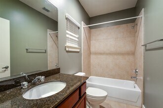 4430 Center St in Houston, TX - Building Photo - Building Photo