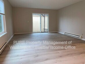8626 26th Ave SW in Seattle, WA - Building Photo - Building Photo