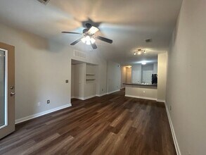 401 20th St S, Unit 212 in Birmingham, AL - Building Photo - Building Photo